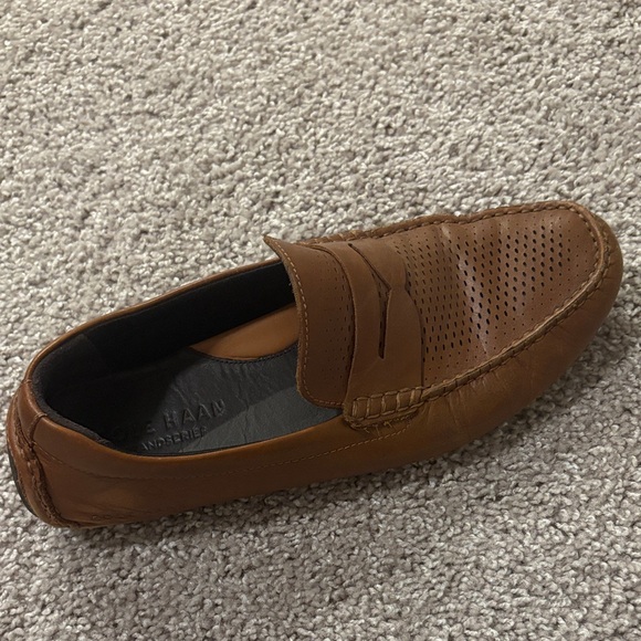 Cole Haan Men's Tan Perforated Loafers - Picture 5 of 8